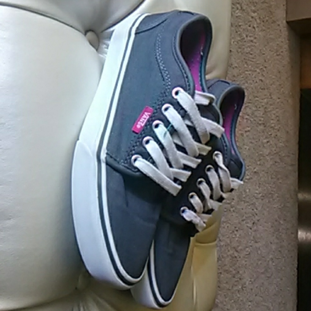 Gray vans size 5.5